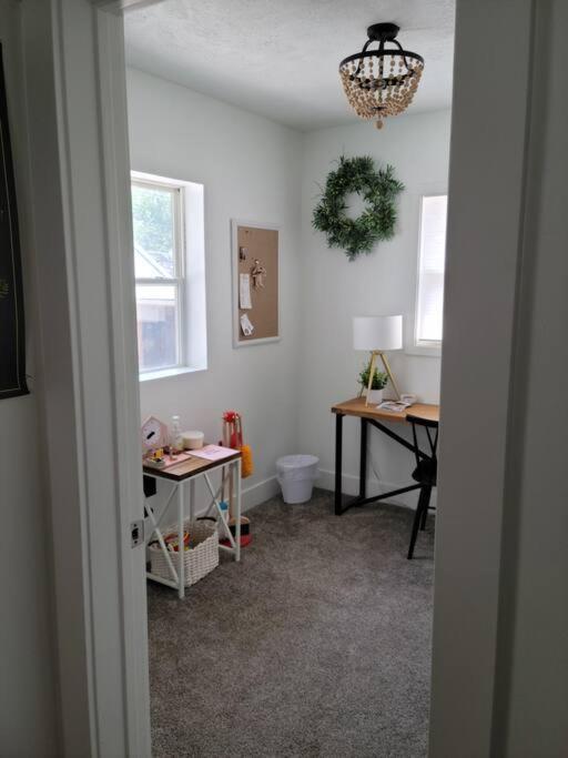 Cute Cottage-2 Min From Downtown Lincoln Exteriér fotografie